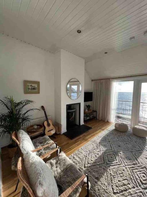 Relax With Spectacular Views And Hot Tub Villa Kircubbin Exterior photo