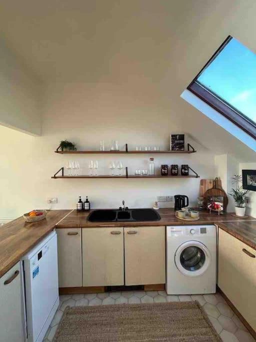 Relax With Spectacular Views And Hot Tub Villa Kircubbin Exterior photo