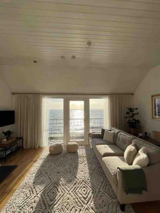 Relax With Spectacular Views And Hot Tub Villa Kircubbin Exterior photo